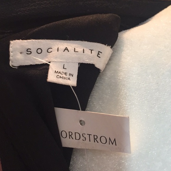 Socialite Flower Dress 4 COCHELLA from Nordstroms - Picture 7 of 8